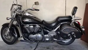 Kawasaki Vulcan VN 900 Classic (2006 - 10)  (3)