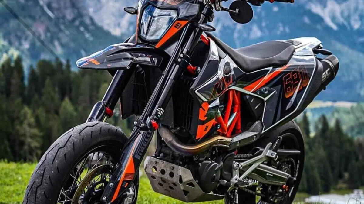 KTM 690 SMC R (2019 - 20) 