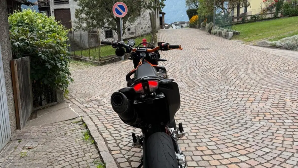 KTM 690 SMC R (2019 - 20)  (6)