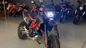 KTM 690 SMC R (2019 - 20)  (8)