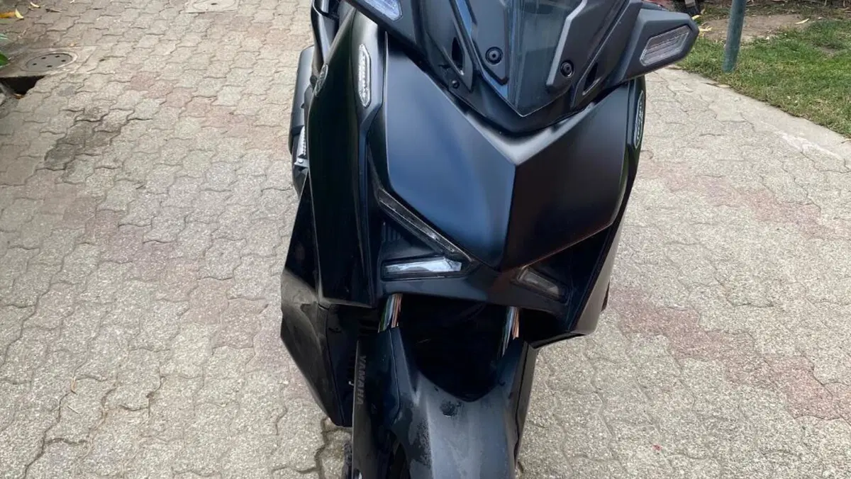 Yamaha X-Max 300 Tech Max (2021 - 24)  (3)