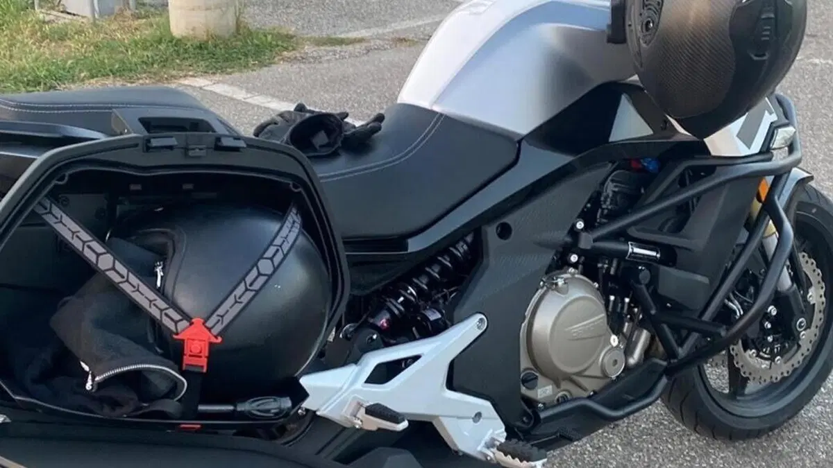 CFMOTO 650MT (2021 - 24)  (2)