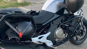 CFMOTO 650MT (2021 - 24)  (3)