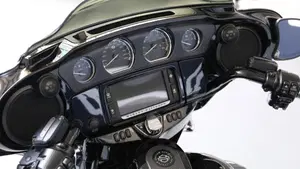 Harley-Davidson 110 Street Glide (2016) - FLHXSE  (6)