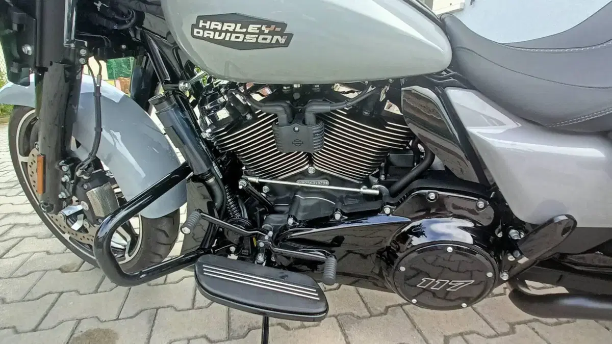 Harley-Davidson Street Glide (2024 - 26)  (5)
