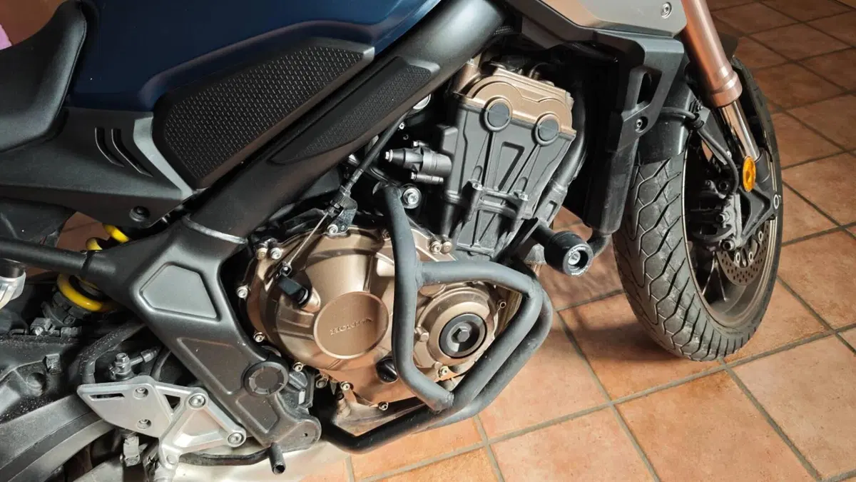 Honda CB 650 R (2019 - 20)  (5)