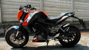 KTM 125 Duke ABS (2013 - 16)  (2)