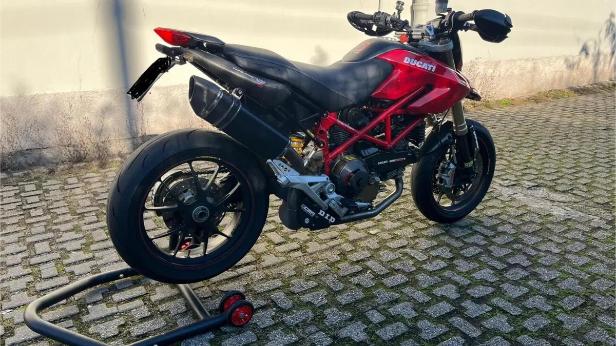 Ducati Hypermotard 1100 S (2007 - 09) 
