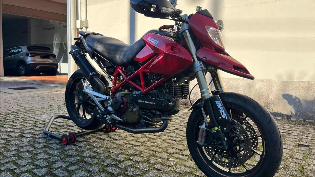 Ducati Hypermotard 1100 S (2007 - 09)  (4)