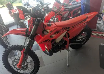 Betamotor RR X-PRO 300 2T Enduro (2026) - Annuncio 10049170