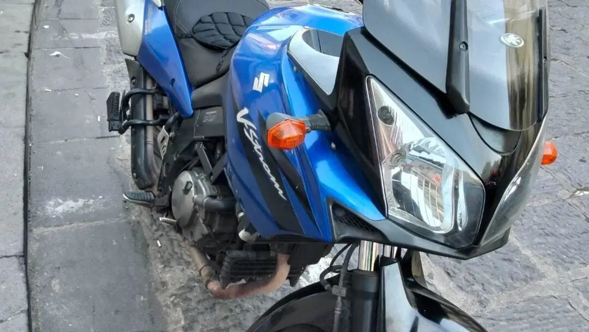 Suzuki V-Strom 650DL (2006 - 07)  (2)