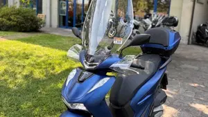 Honda SH 150i (2024 - 25)  (4)