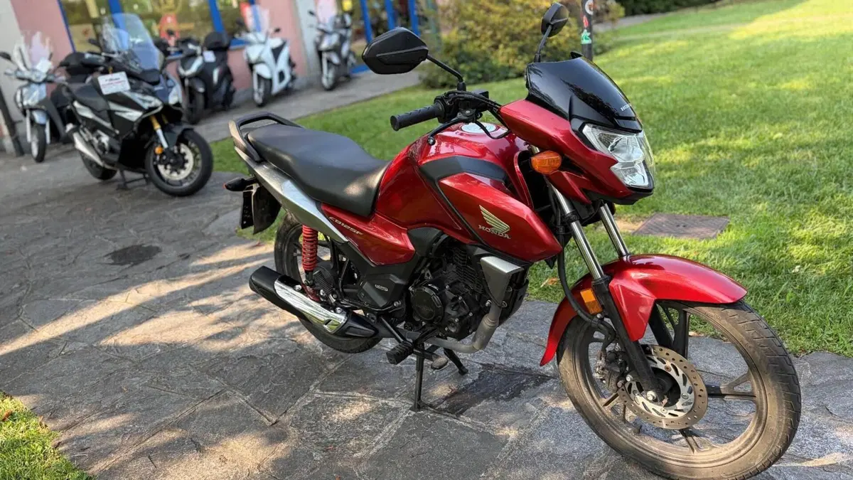 Honda CB 125 F (2021 - 25)  (4)