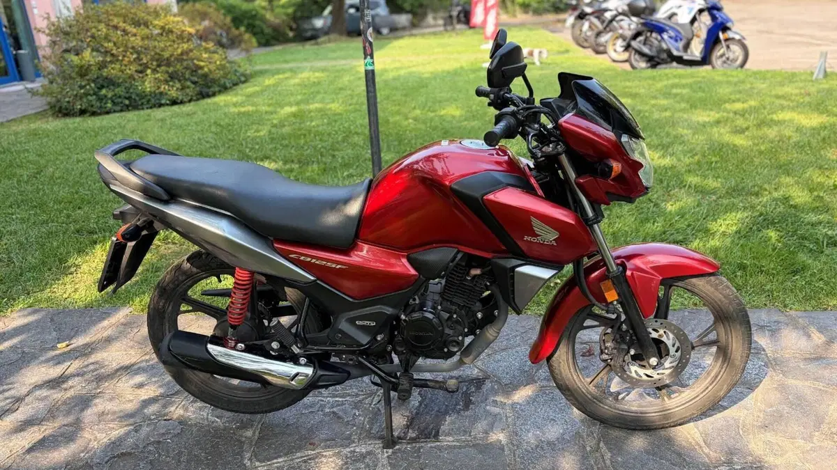 Honda CB 125 F (2021 - 25)  (5)