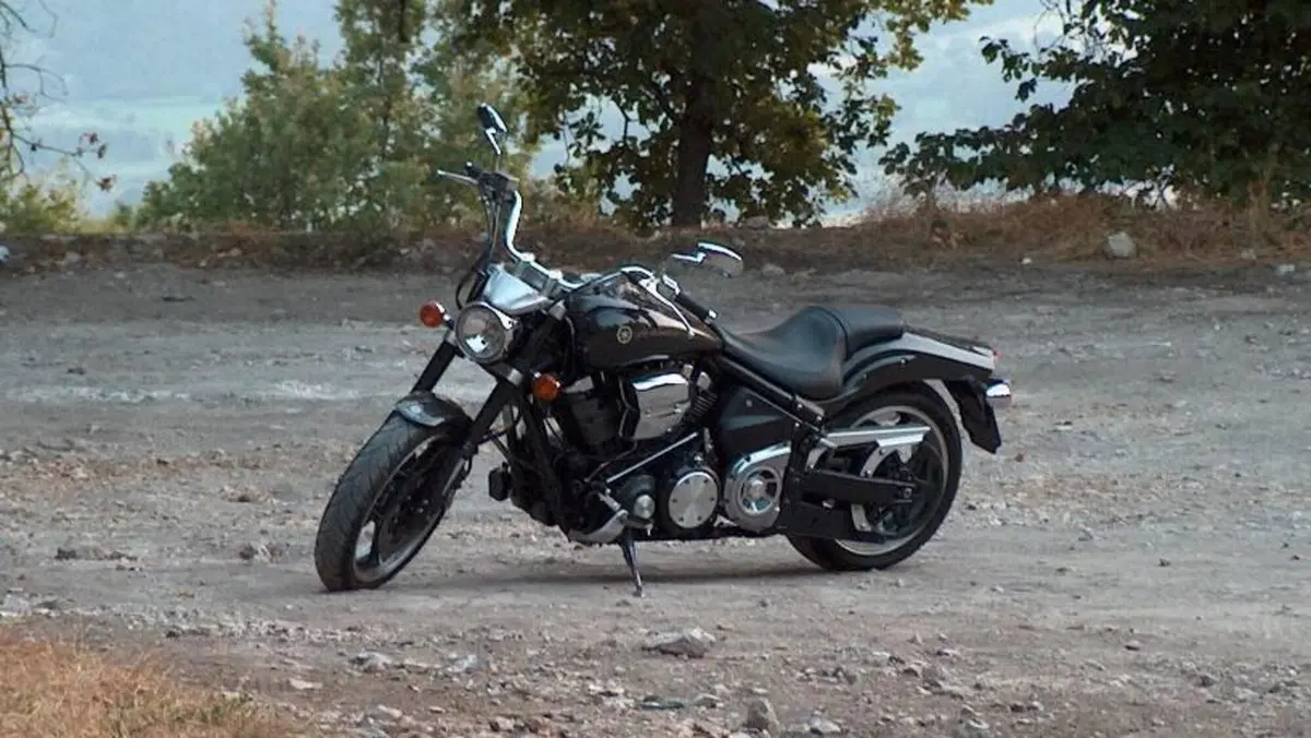 Yamaha XV 1700 Warrior  (3)