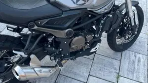 Voge Trofeo 300ACX Scrambler (2021 - 26)  (5)