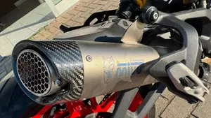 Ducati Monster 937 + (2021 - 25)  (10)
