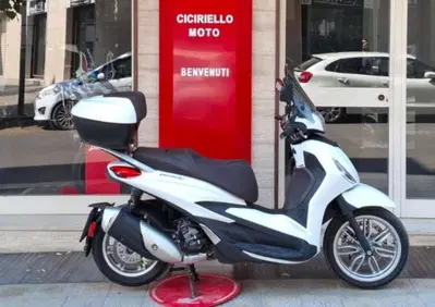 Piaggio Beverly 300 Hpe (2021) - Annuncio 10049354