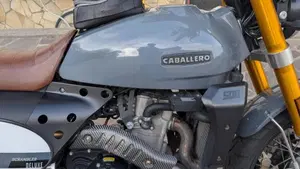 Fantic Motor Caballero 500 Scrambler Deluxe (2021 - 23)  (7)