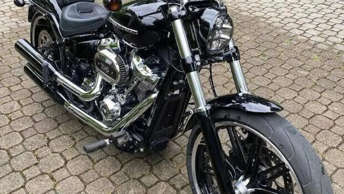 Harley-Davidson Breakout (2021 - 22)  (4)