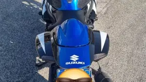 Suzuki GSX R 750 (2006 - 07)  (4)