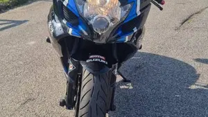 Suzuki GSX R 750 (2006 - 07)  (9)