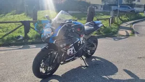 Suzuki GSX R 750 (2006 - 07)  (7)
