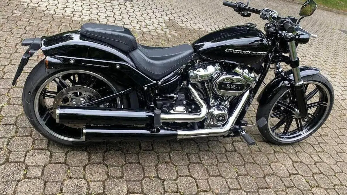 Harley-Davidson Breakout (2021 - 22)  (6)
