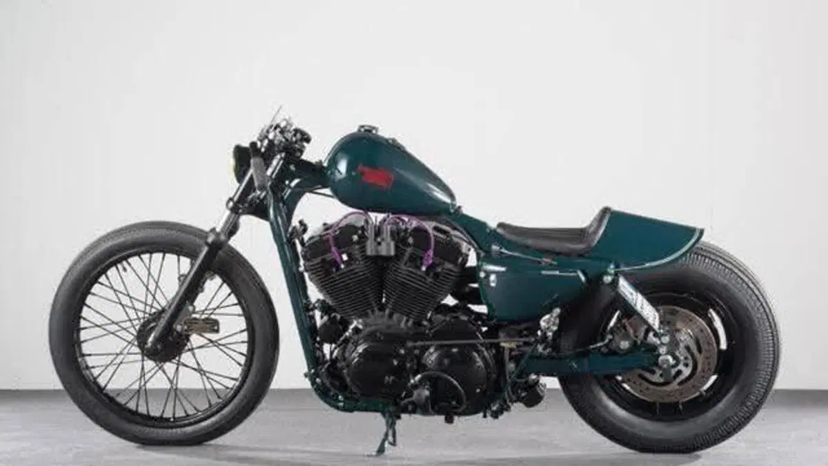Harley-Davidson 883 (2006 - 07) - XL  (5)