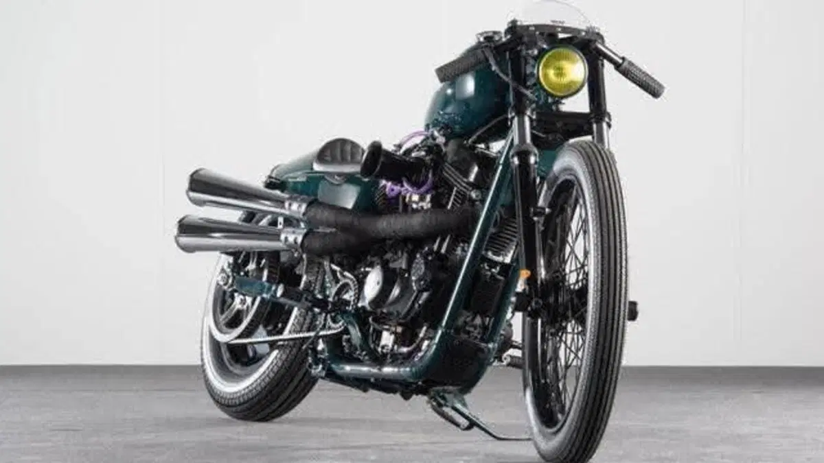Harley-Davidson 883 (2006 - 07) - XL  (6)