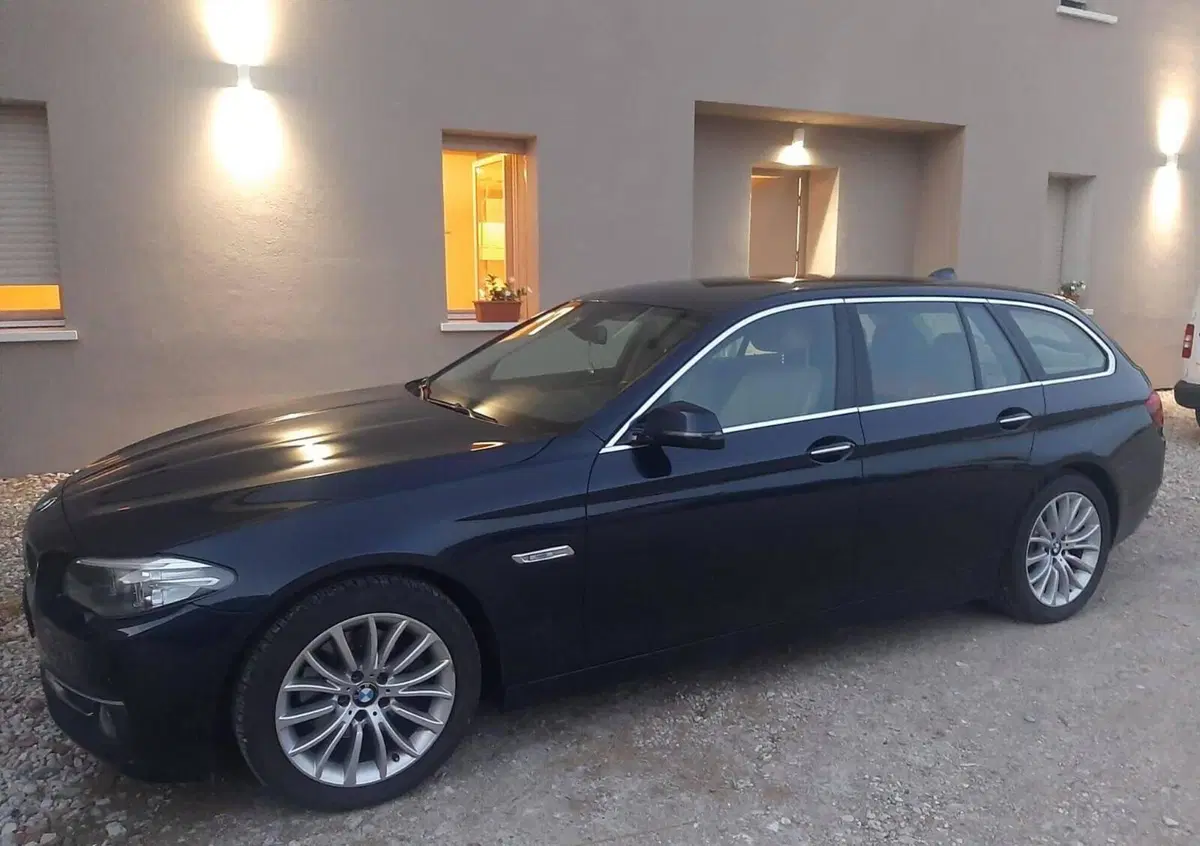 BMW Serie 5 Touring 520d  Luxury (2)