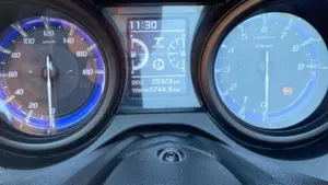 Yamaha T-Max 560 Tech Max (2020)  (2)