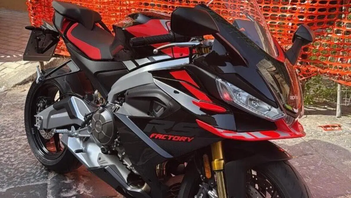 Aprilia RS 660 Factory (2025 - 26) 