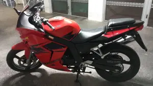 Daelim Roadwin 125  (5)