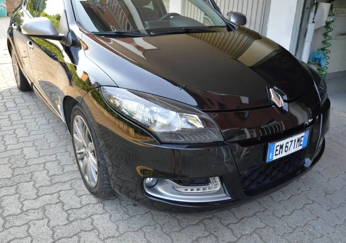 Renault Mégane 1.5 dCi 110CV EDC GT Line (3)