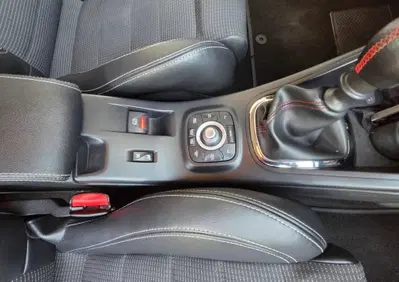 Renault Mégane 1.5 dCi 110CV EDC GT Line (13)