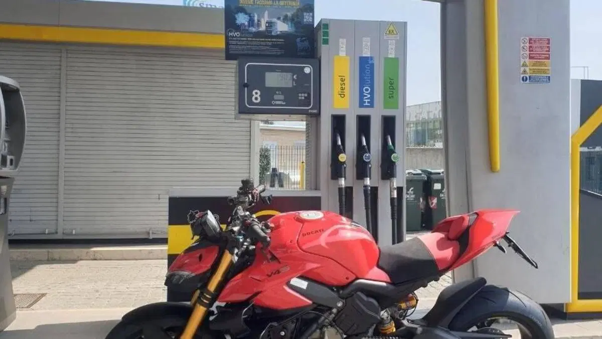 Ducati Streetfighter V4 S (2023 - 24)  (3)