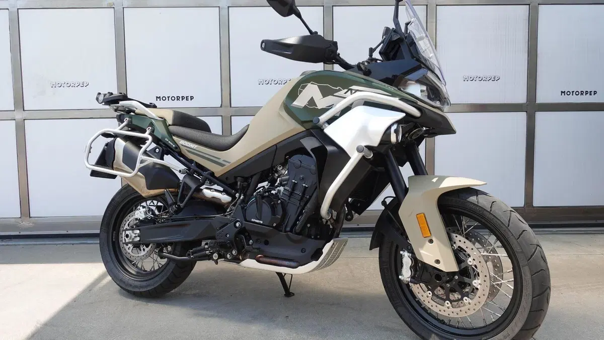 CFMOTO 800MT Limited Edition (2023 - 25) 