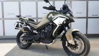 CFMOTO 800MT Limited Edition (2023 - 25) usata