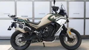 CFMOTO 800MT Limited Edition (2023 - 25)  (2)