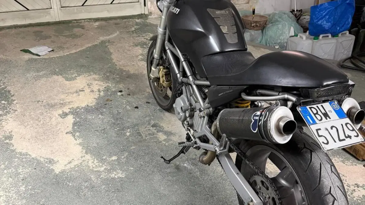 Ducati Monster 620 Dark SD (2003 - 05)  (4)