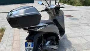 Honda SH 350 (2021 - 24)  (5)