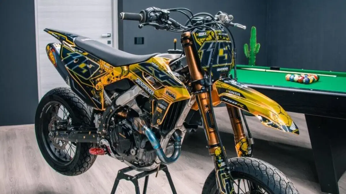 Honda CRF 450R (2022) 