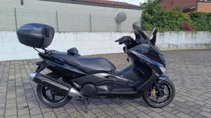 Yamaha T-Max 500 (2004 - 07)  (3)