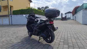 Yamaha T-Max 500 (2004 - 07)  (5)