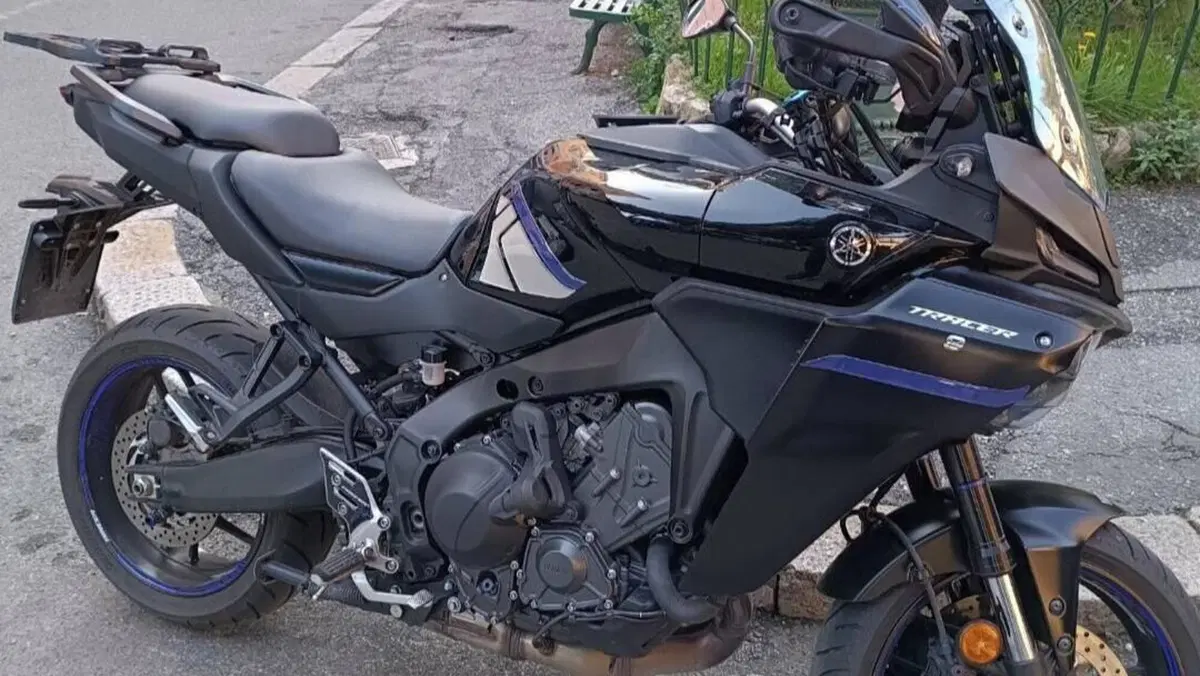 Yamaha Tracer 9 Y-AMT (2025 - 26) 