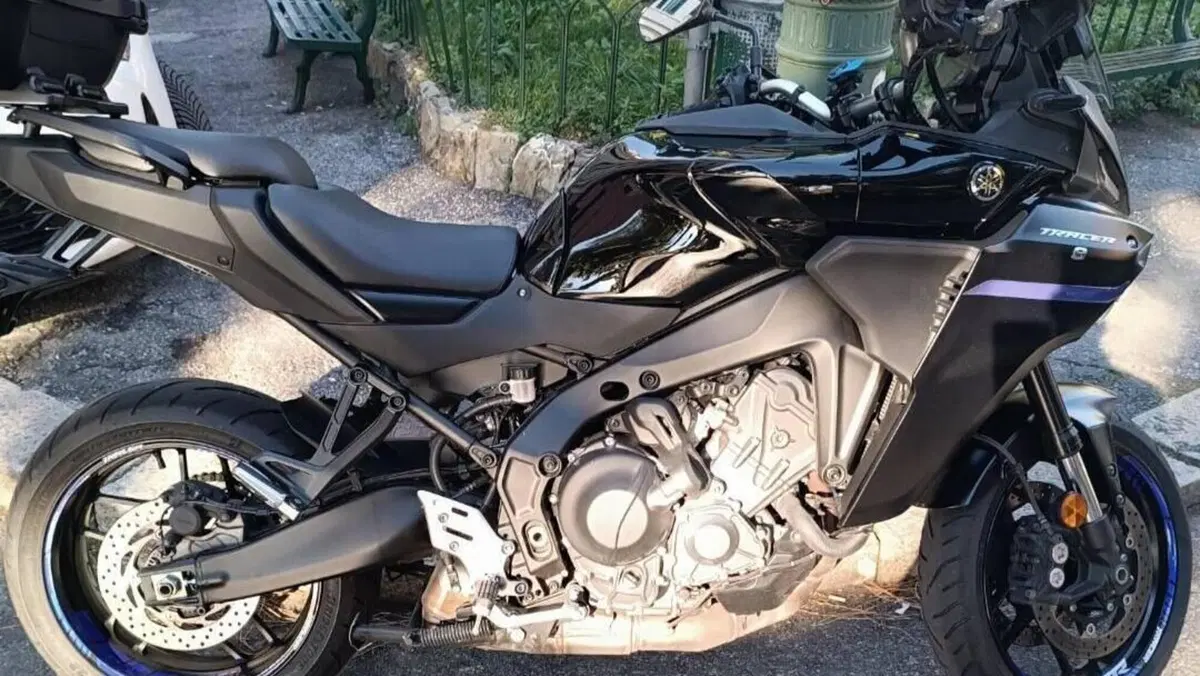 Yamaha Tracer 9 Y-AMT (2025 - 26)  (4)