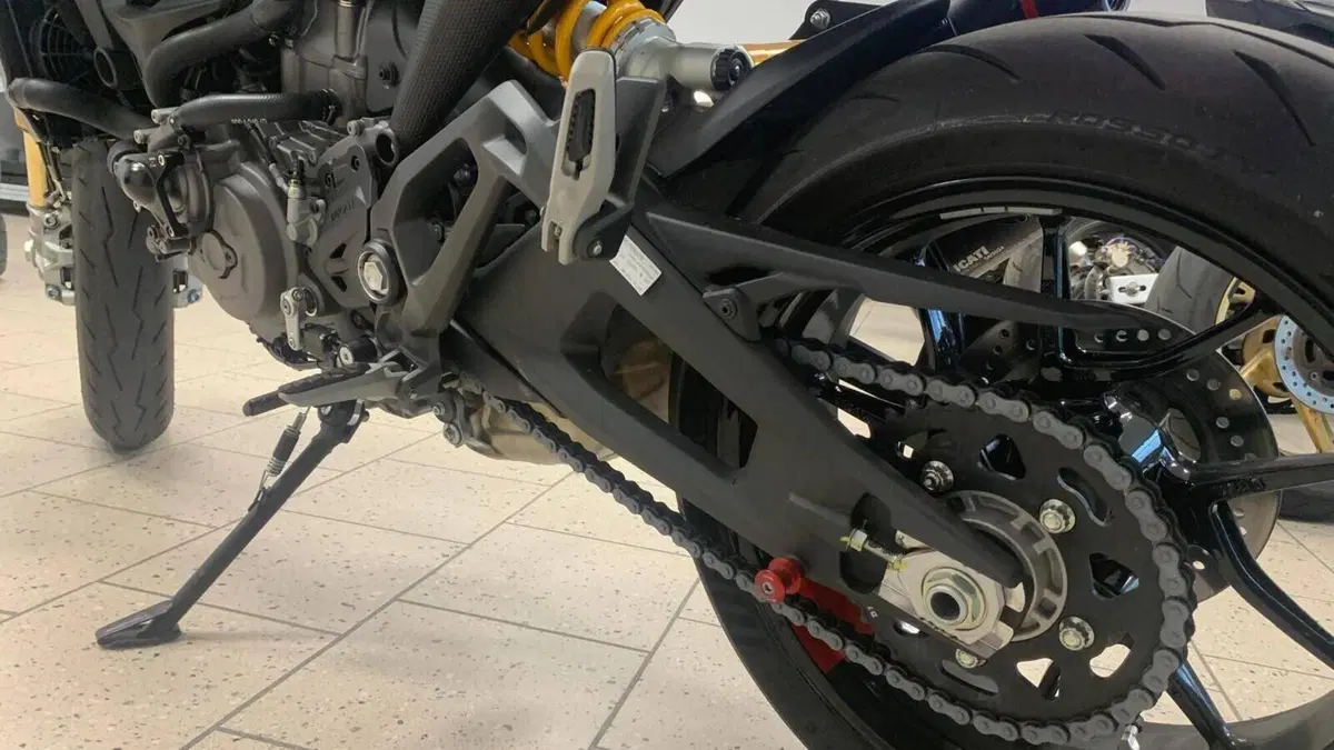 Ducati Monster 937 SP (2023 - 25)  (11)