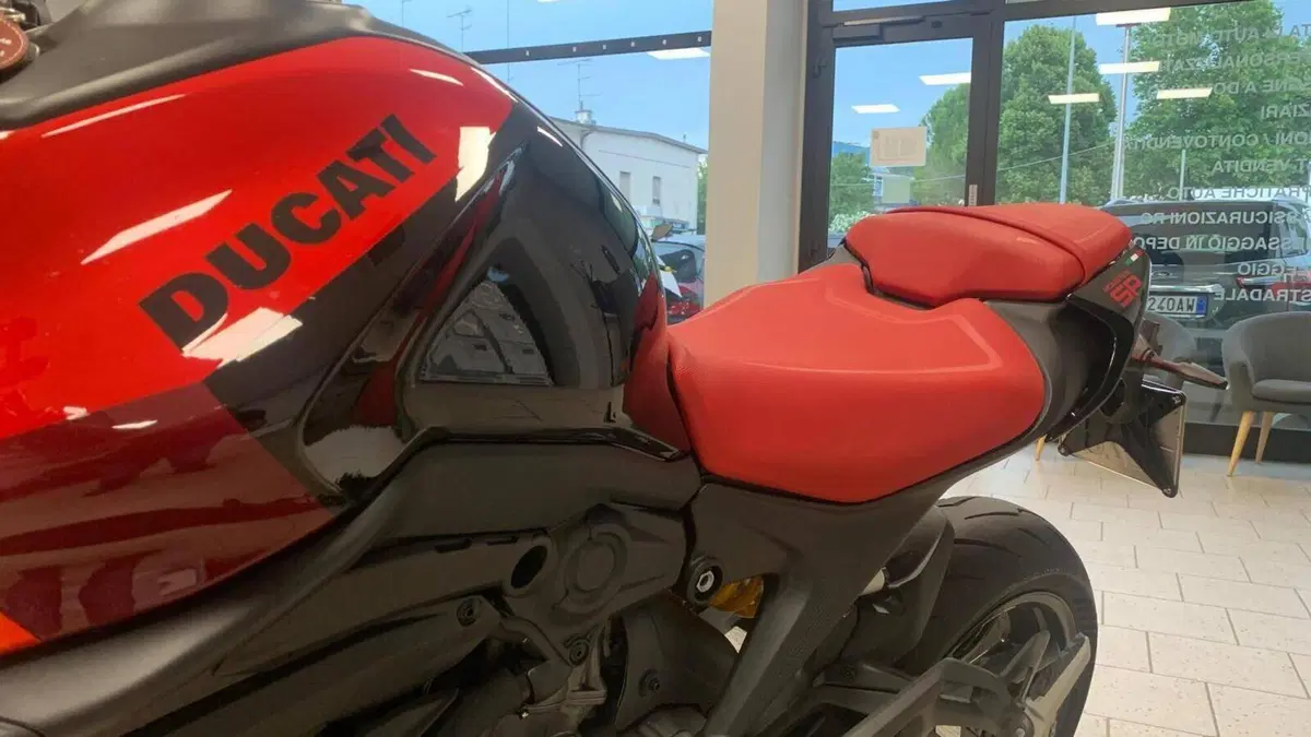 Ducati Monster 937 SP (2023 - 25)  (12)