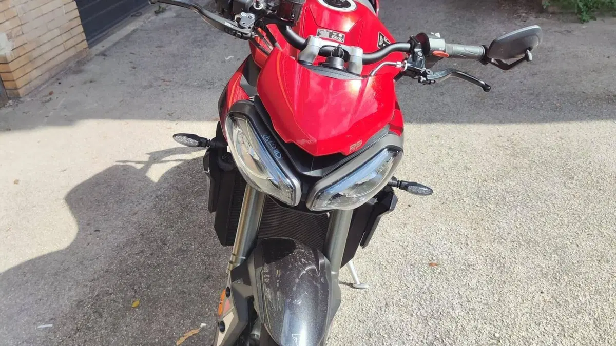 Triumph Street Triple 765 RS (2023 - 26)  (3)